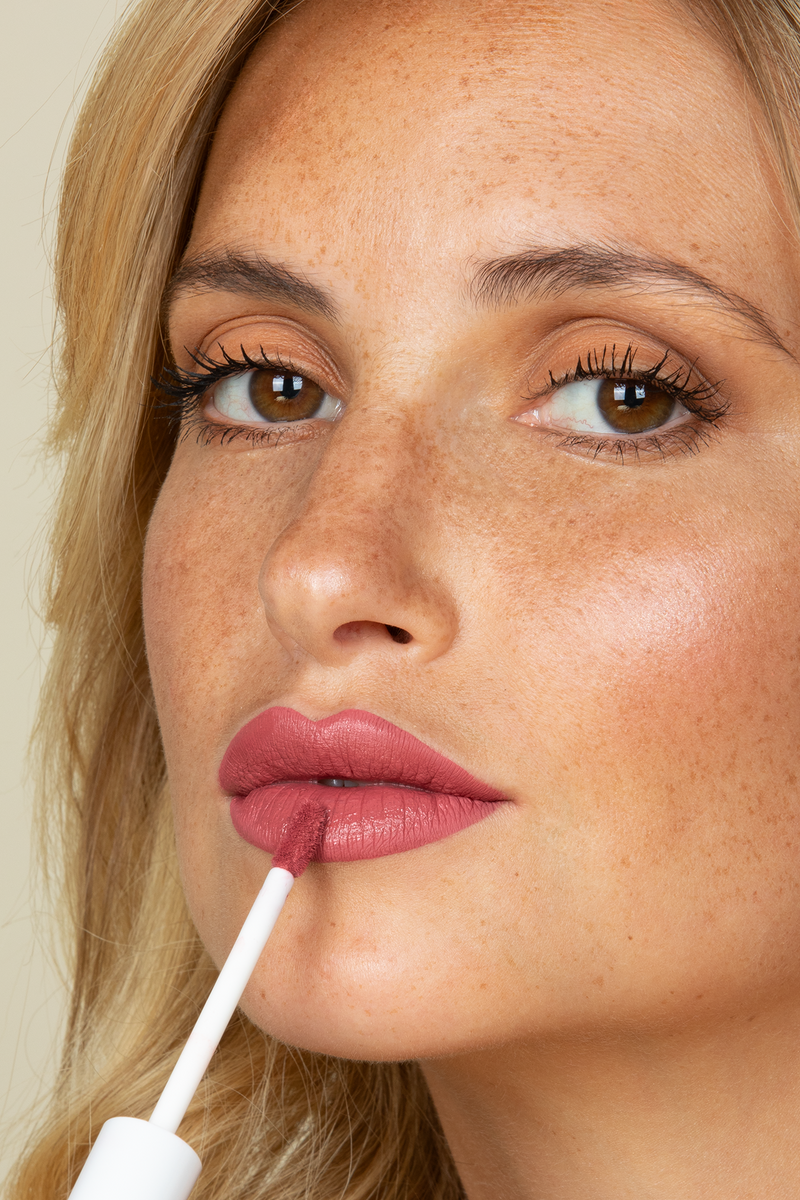 Kissproof - Liquid Lipstick 24 Pink Dahlia