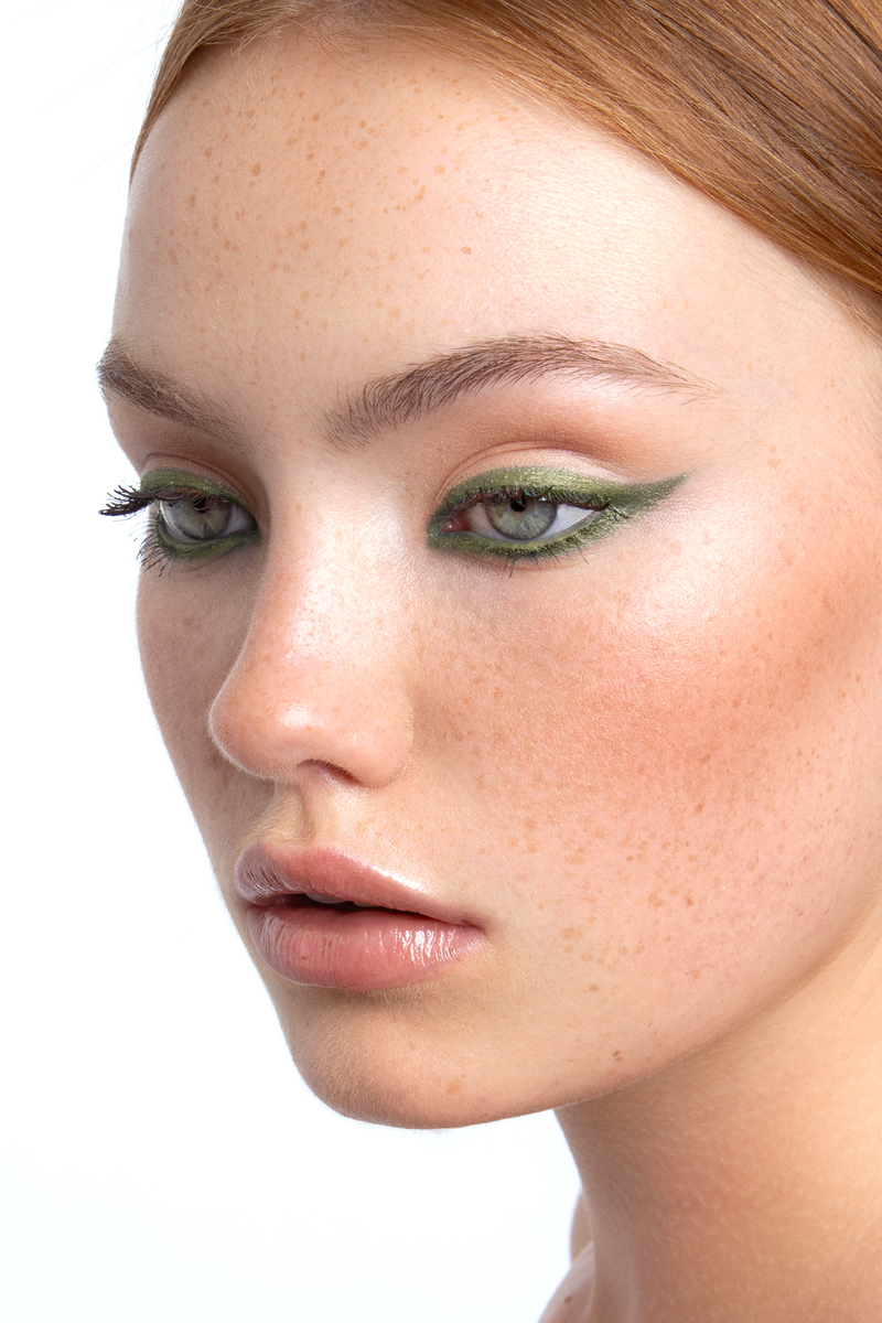 Olive Velvet 12H - Waterproof Eyeliner